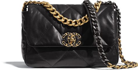 chanel bolsos pequeños|Chanel boutiques.